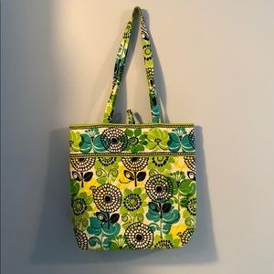 NEVER BEEN USED Vera Bradley Tote Bag